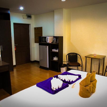 Sky Villa Hua Hin Guesthouse - Adults-Only HHQ Exterior foto