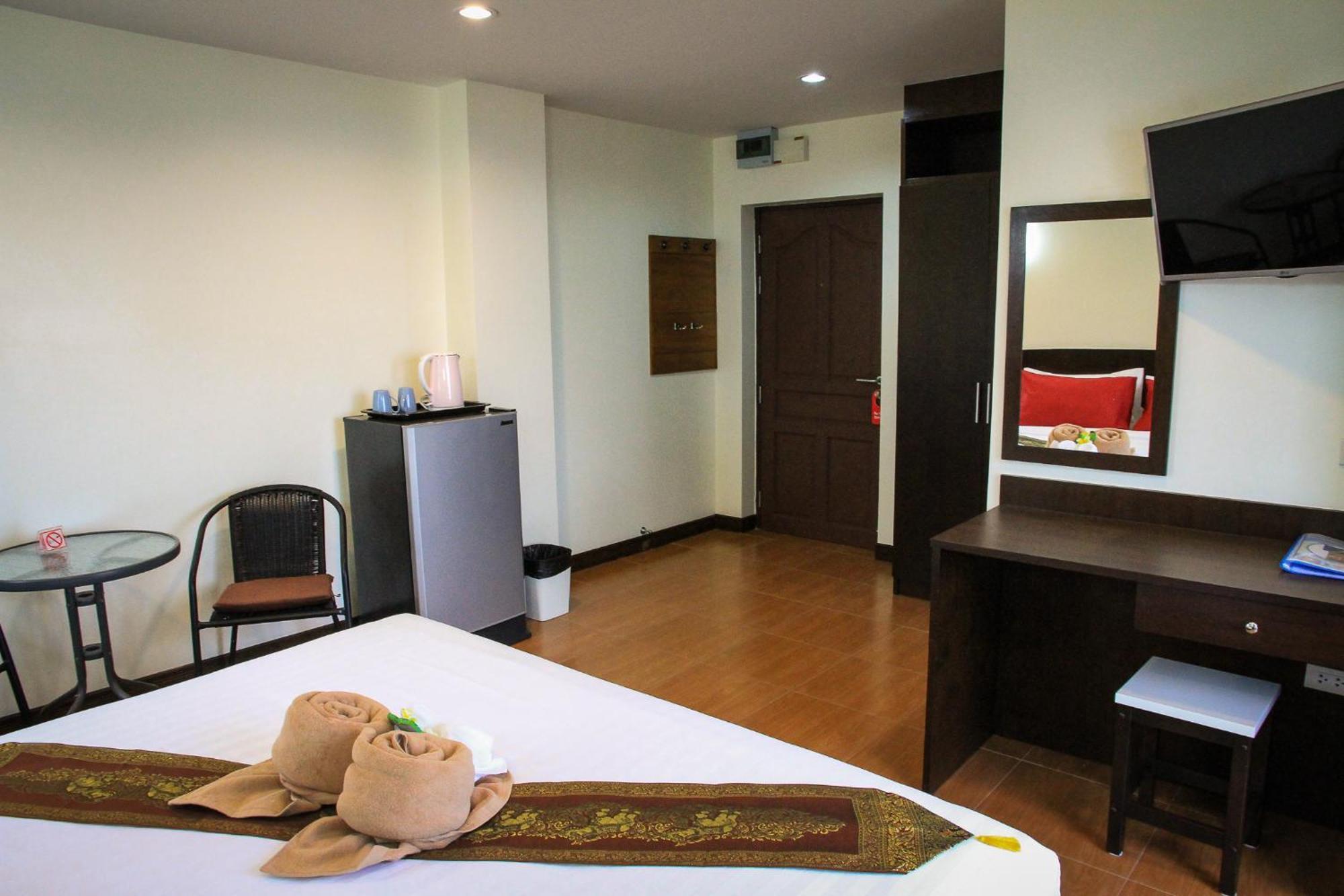 Sky Villa Hua Hin Guesthouse - Adults-Only HHQ Exterior foto
